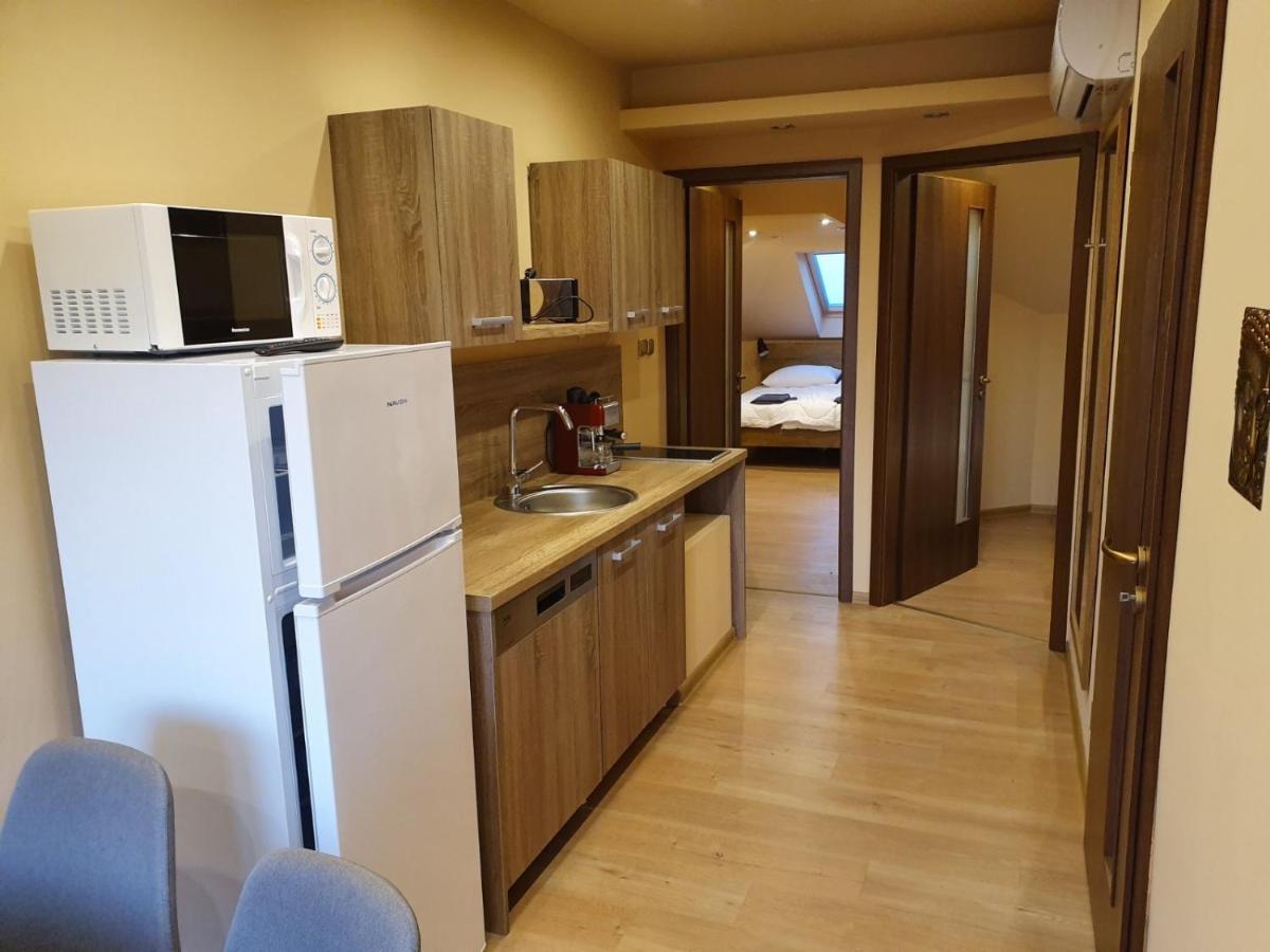 Happy Sun Medences Apartman Siófok Exterior foto