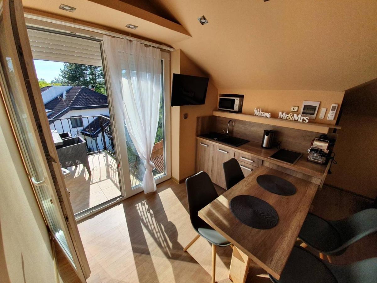 Happy Sun Medences Apartman Siófok Exterior foto