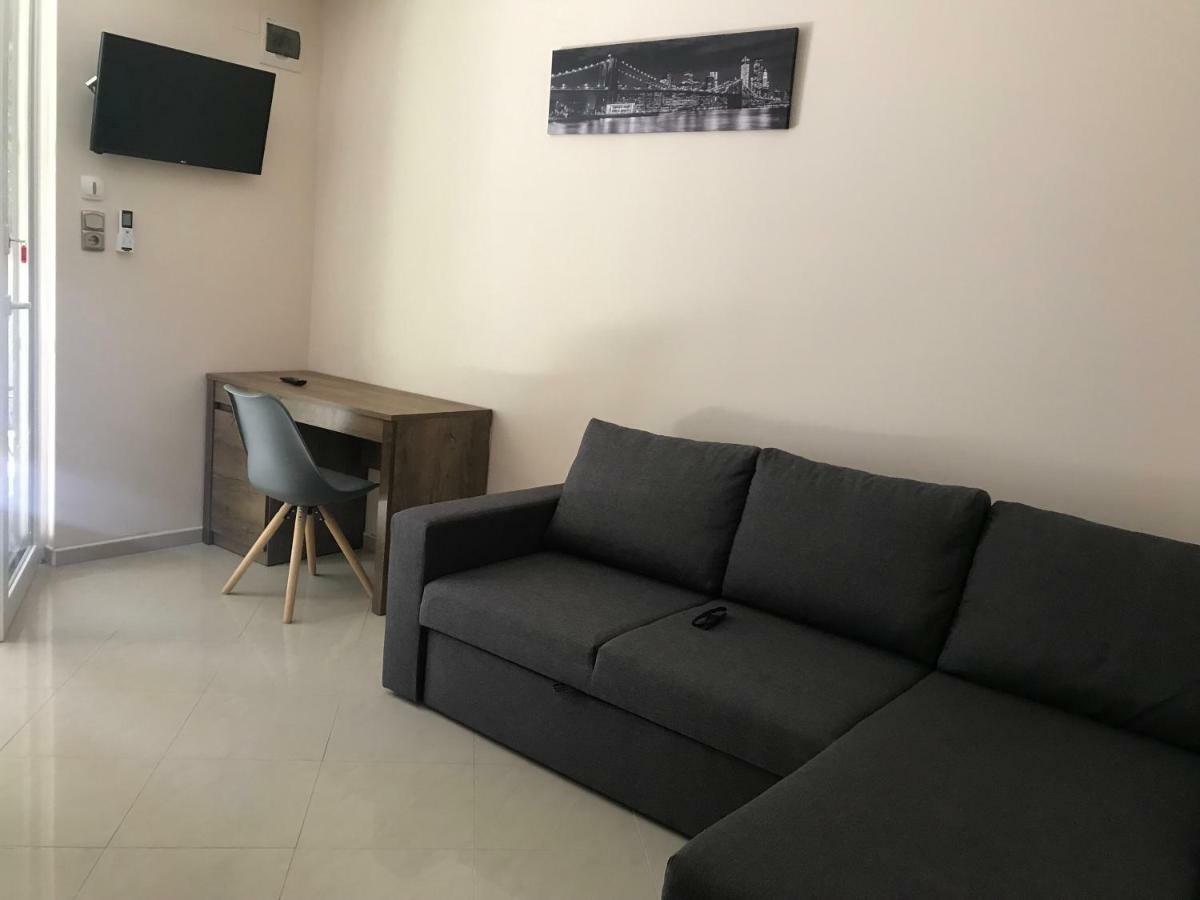 Happy Sun Medences Apartman Siófok Exterior foto